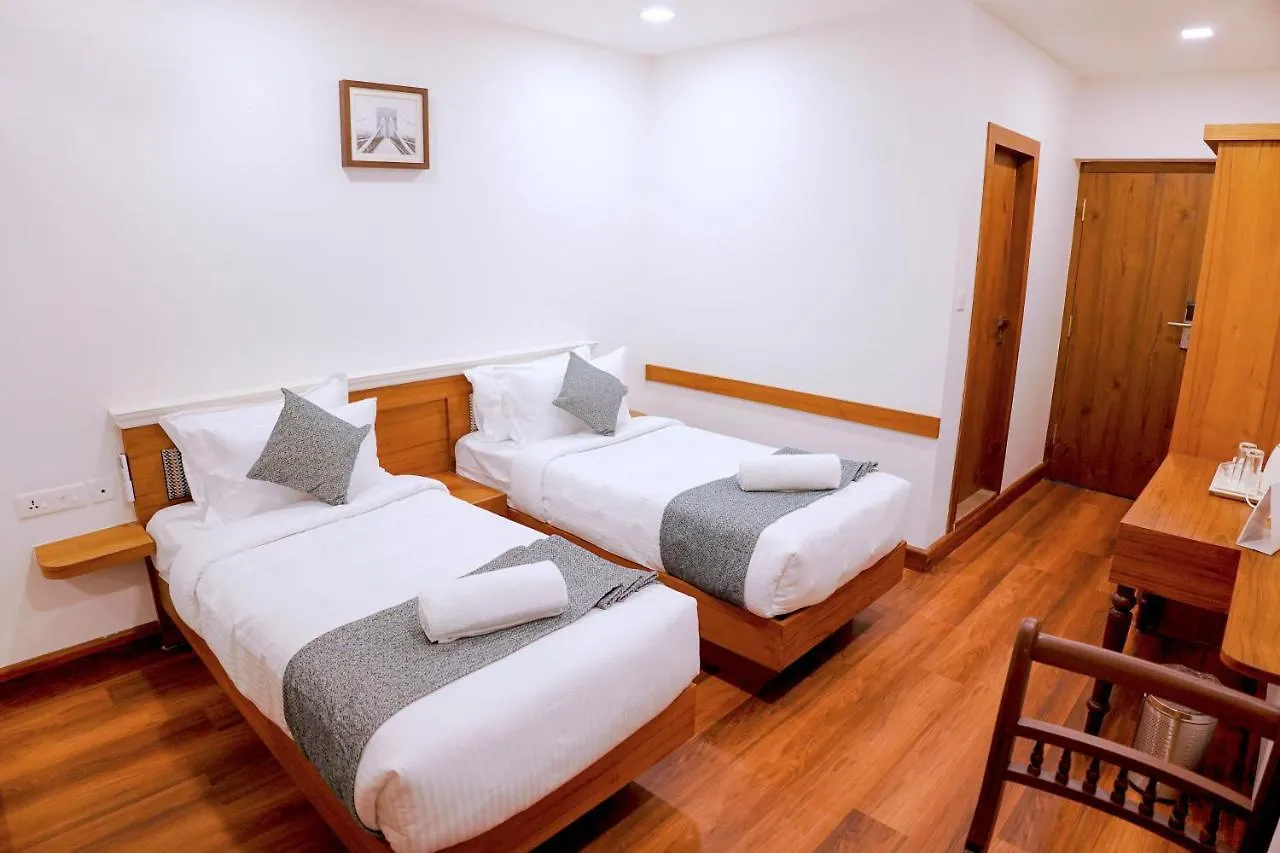 Mpsroyalsuites Perintalmanna 3*,